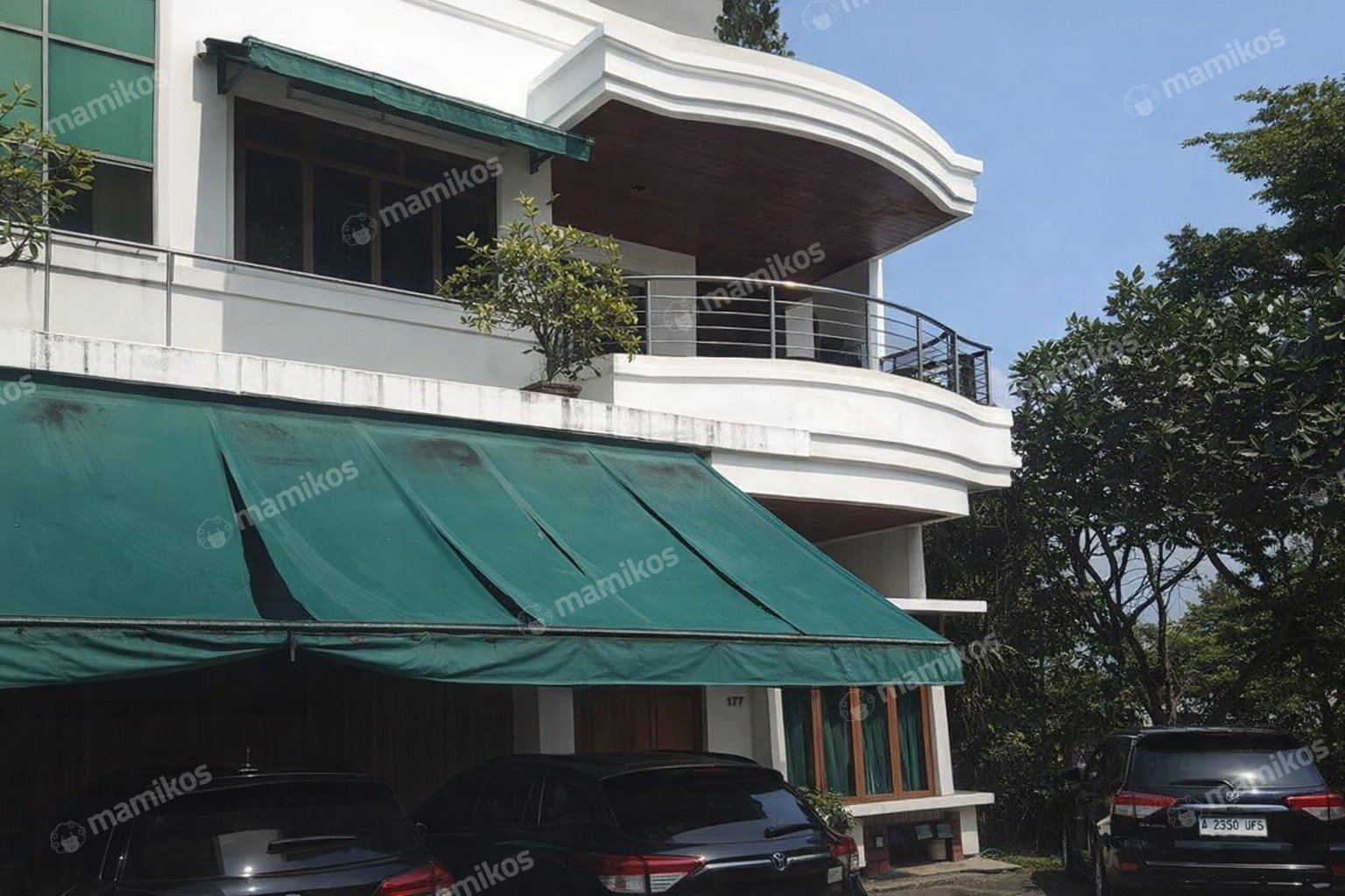 Rumah Sertifikat HGB 5 Kamar Tidur 5 Kamar Mandi Pantai Mutiara Jakarta Utara