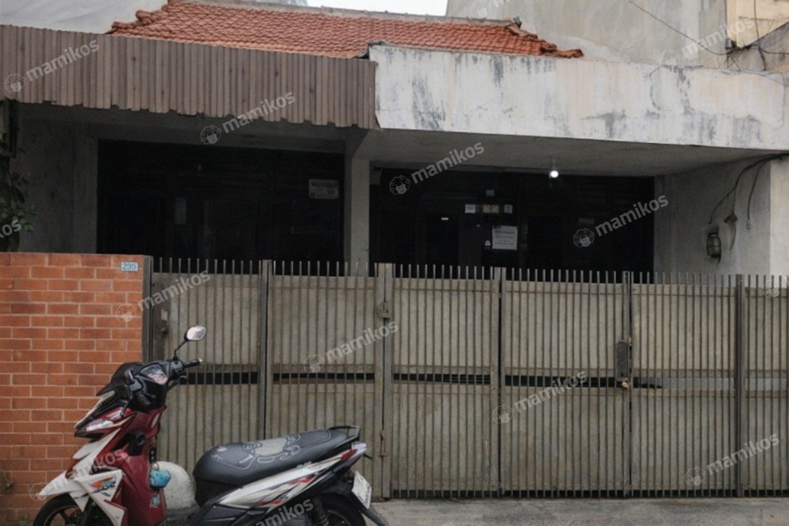 Rumah Sertifikat SHM 2 Kamar Tidur 1 Kamar Mandi Tanjung Duren Selatan Jakarta Barat