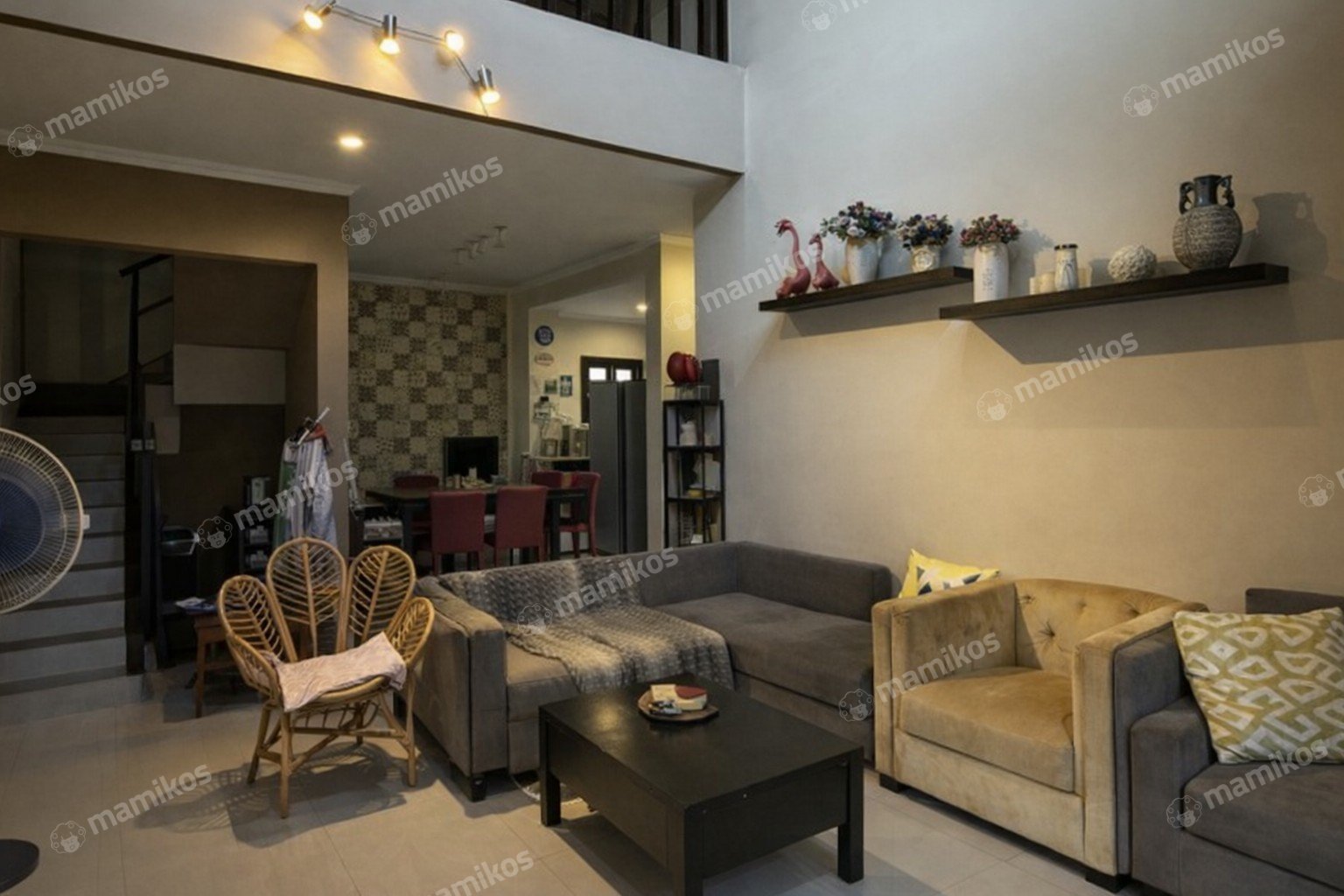 Rumah 5KT 3KM Kemanggisan Jakarta Barat