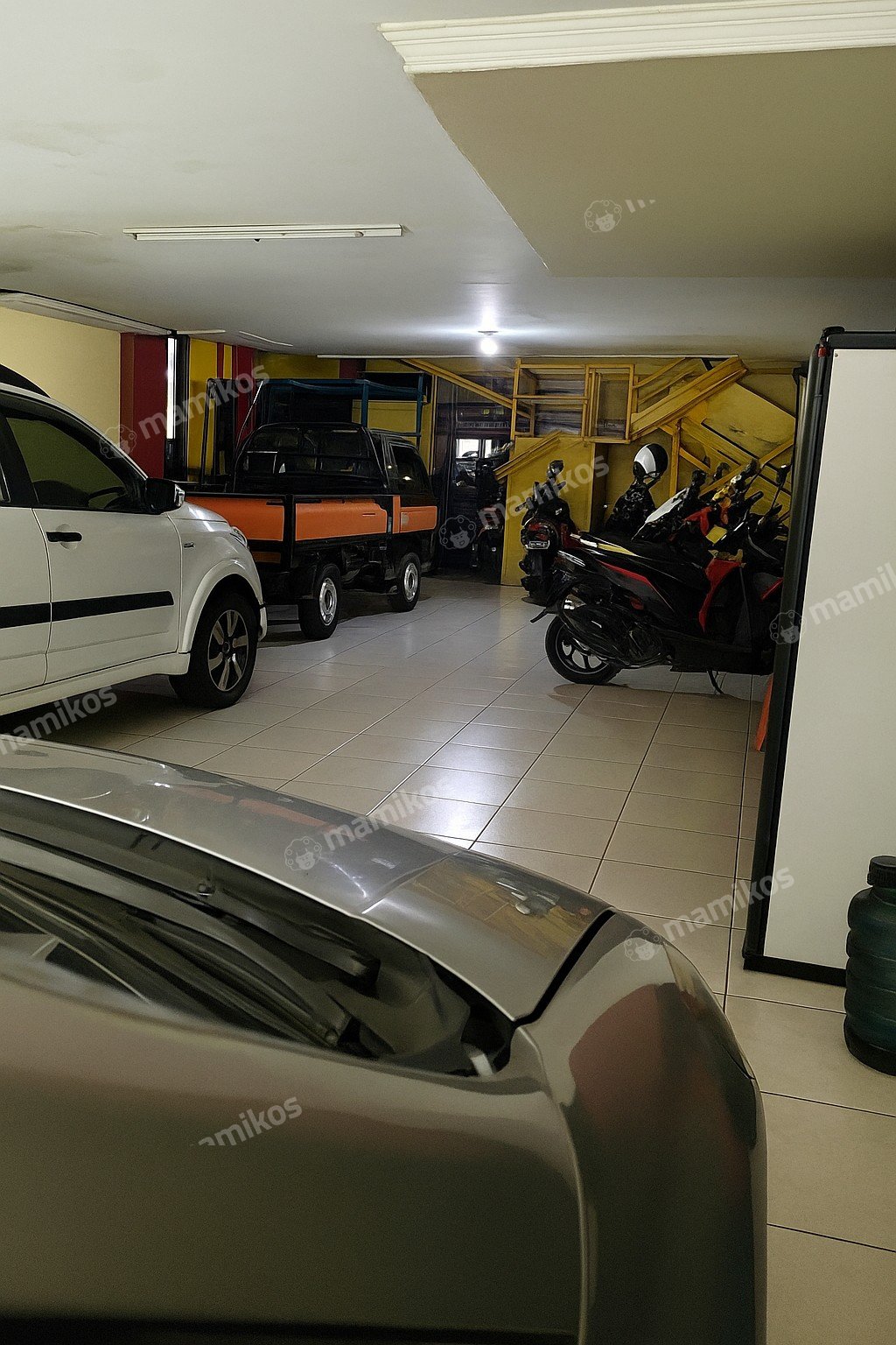 Rumah Sertifikat SHM 20 Kamar Tidur 18 Kamar Mandi Bukit Duri Jakarta Selatan - Photo 2