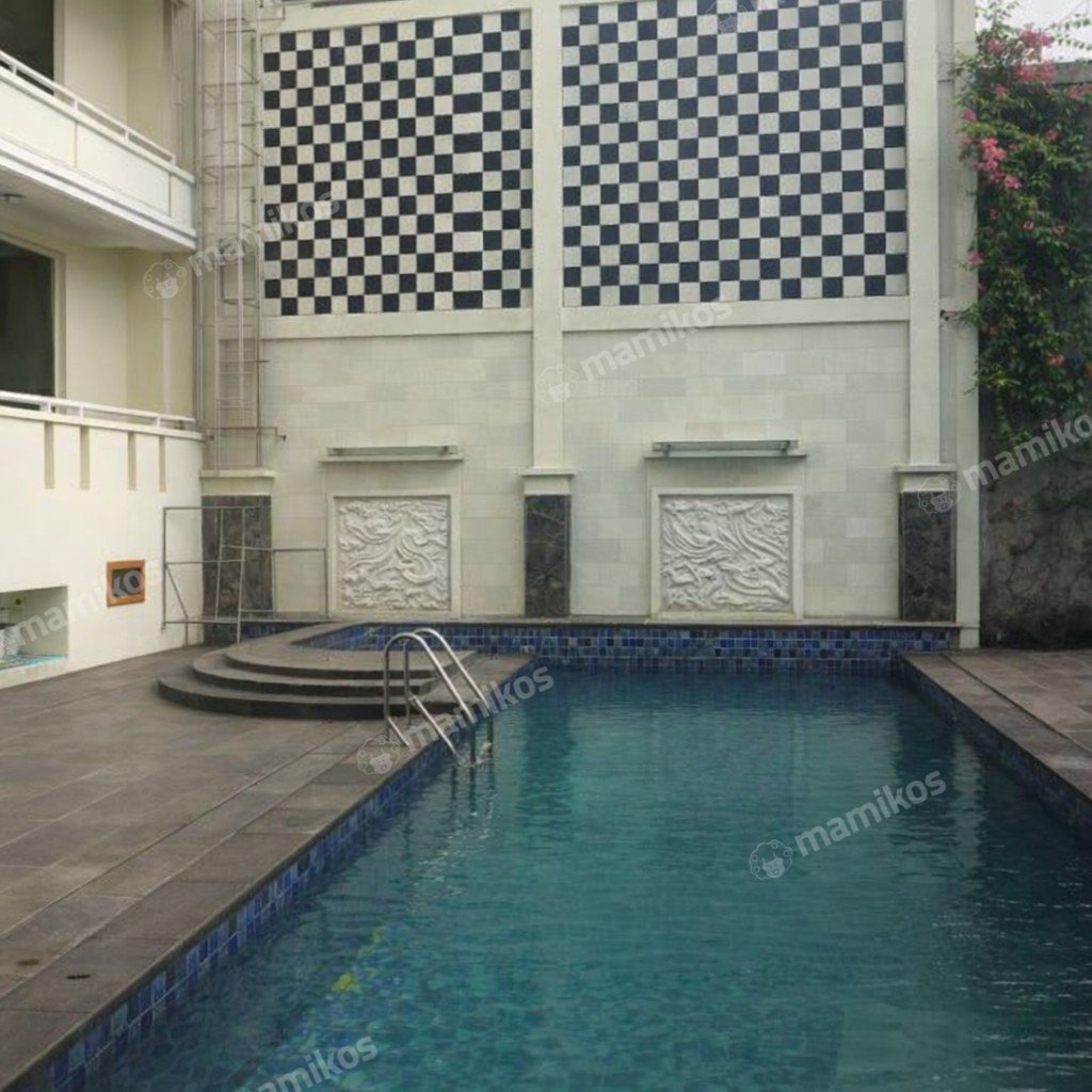 Rumah Sertifikat SHM 6 Kamar Tidur 4 Kamar Mandi Lebak Bulus Jakarta Selatan - Photo 3