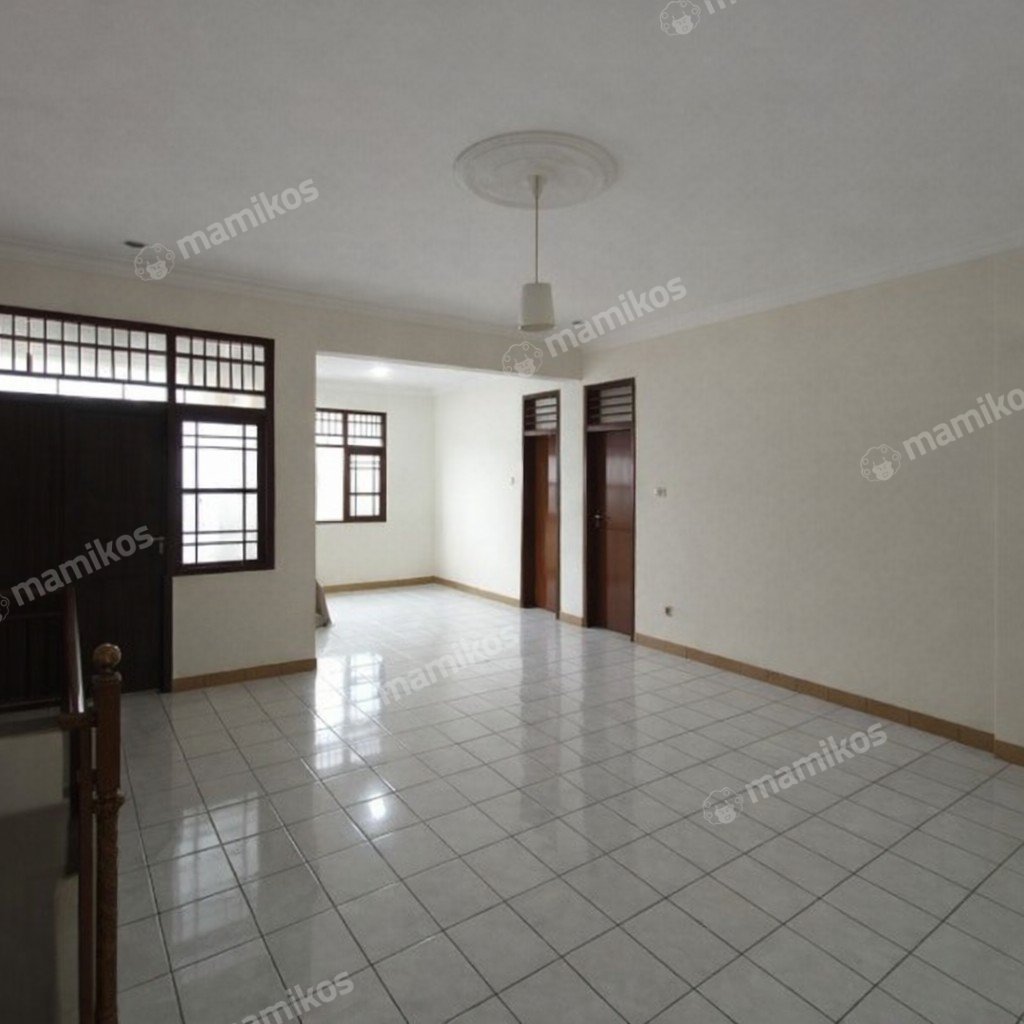 Rumah Sertifikat SHM 5 Kamar Tidur 2 Kamar Mandi Rawamangun Jakarta Timur - Photo 2