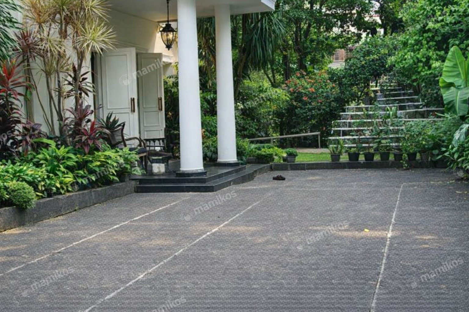 Rumah Sertifikat SHM 4 Kamar Tidur 5 Kamar Mandi Kebayoran Baru Jakarta Selatan