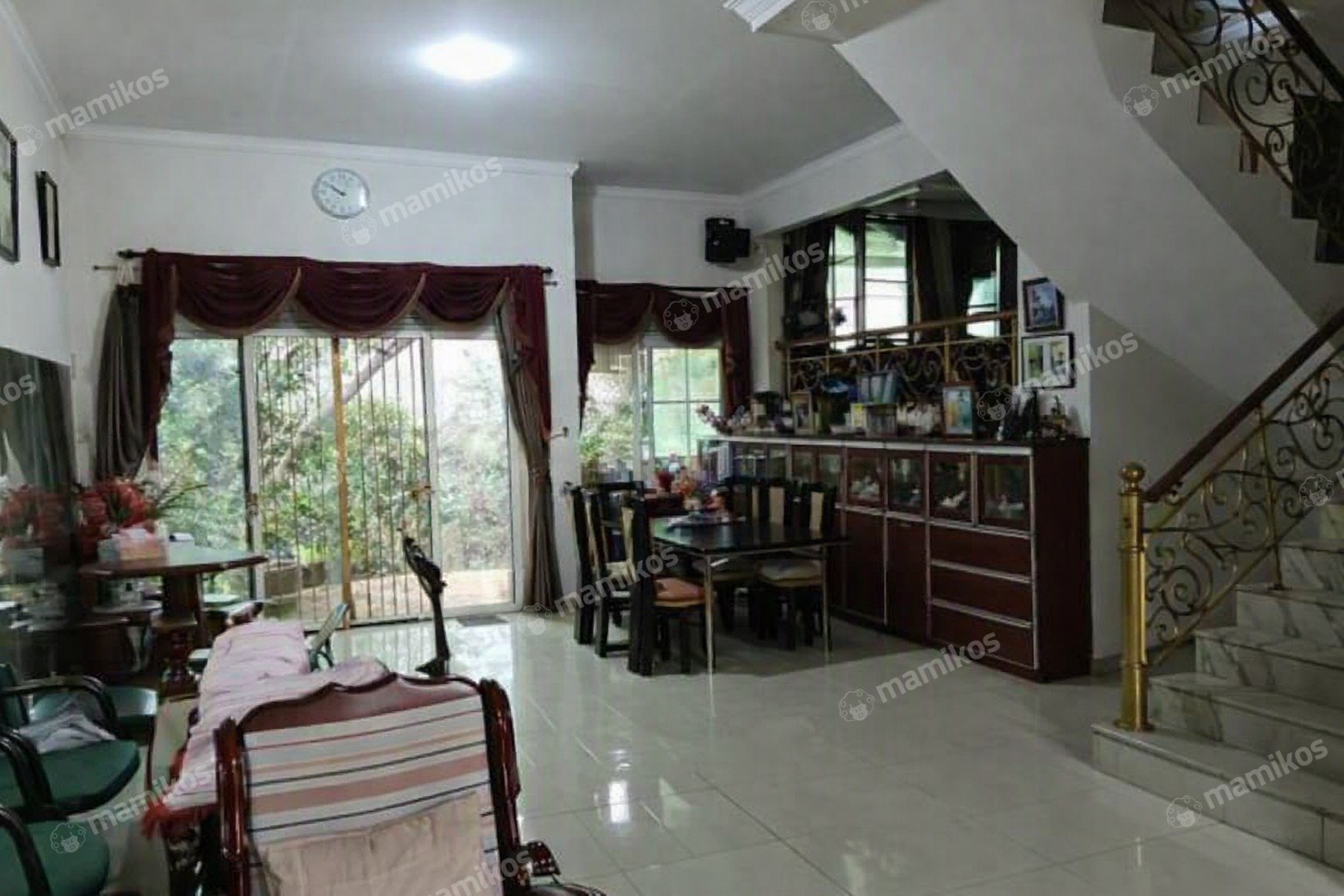 Rumah 5 Kamar Tidur 4 Kamar Mandi 2 Lantai Pantai Indah Kapuk Jakarta Utara - Photo 5