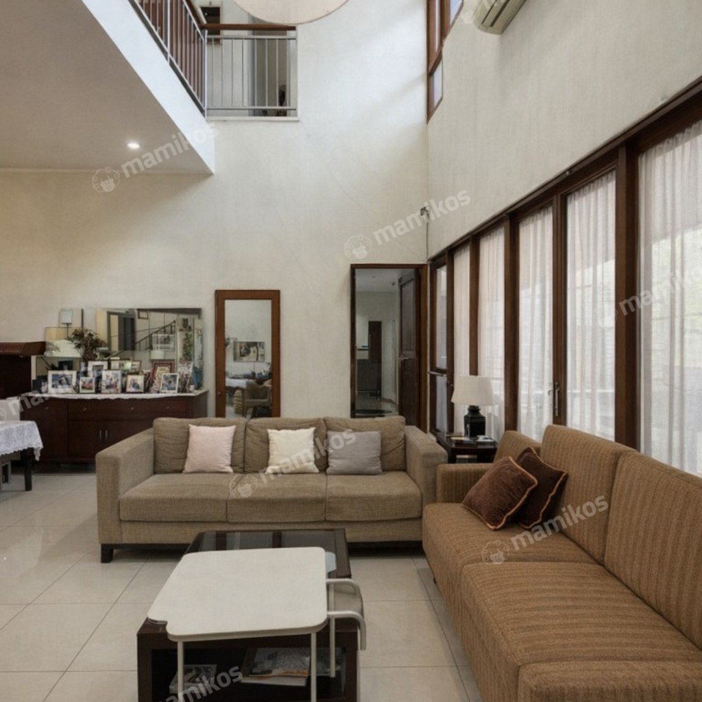 Rumah Sertifikat SHM 5 Kamar Tidur 4 Kamar Mandi Cilandak Jakarta Selatan - Photo 4