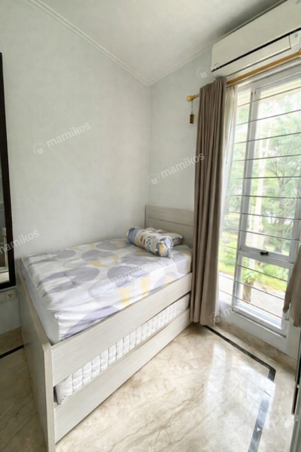 Rumah Sertifikat SHM 3 Kamar Tidur 3 Kamar Mandi Kelapa Gading Jakarta Utara - Photo 5