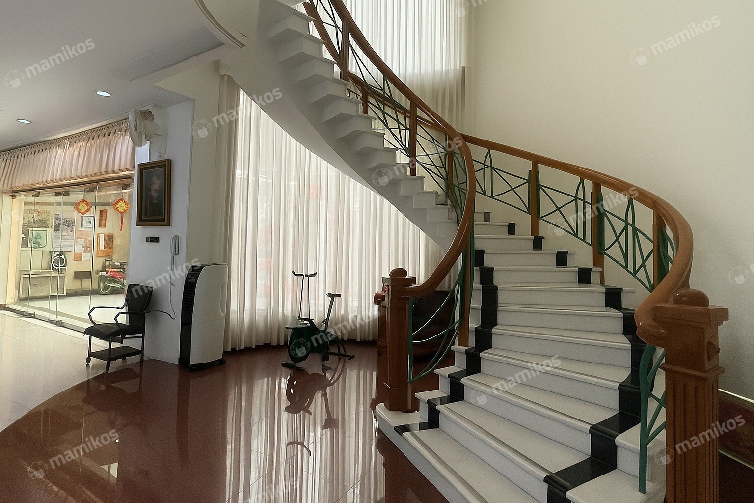 Rumah Sertifikat HGB 4 Kamar Tidur 4 Kamar Mandi Sunter Jakarta Utara