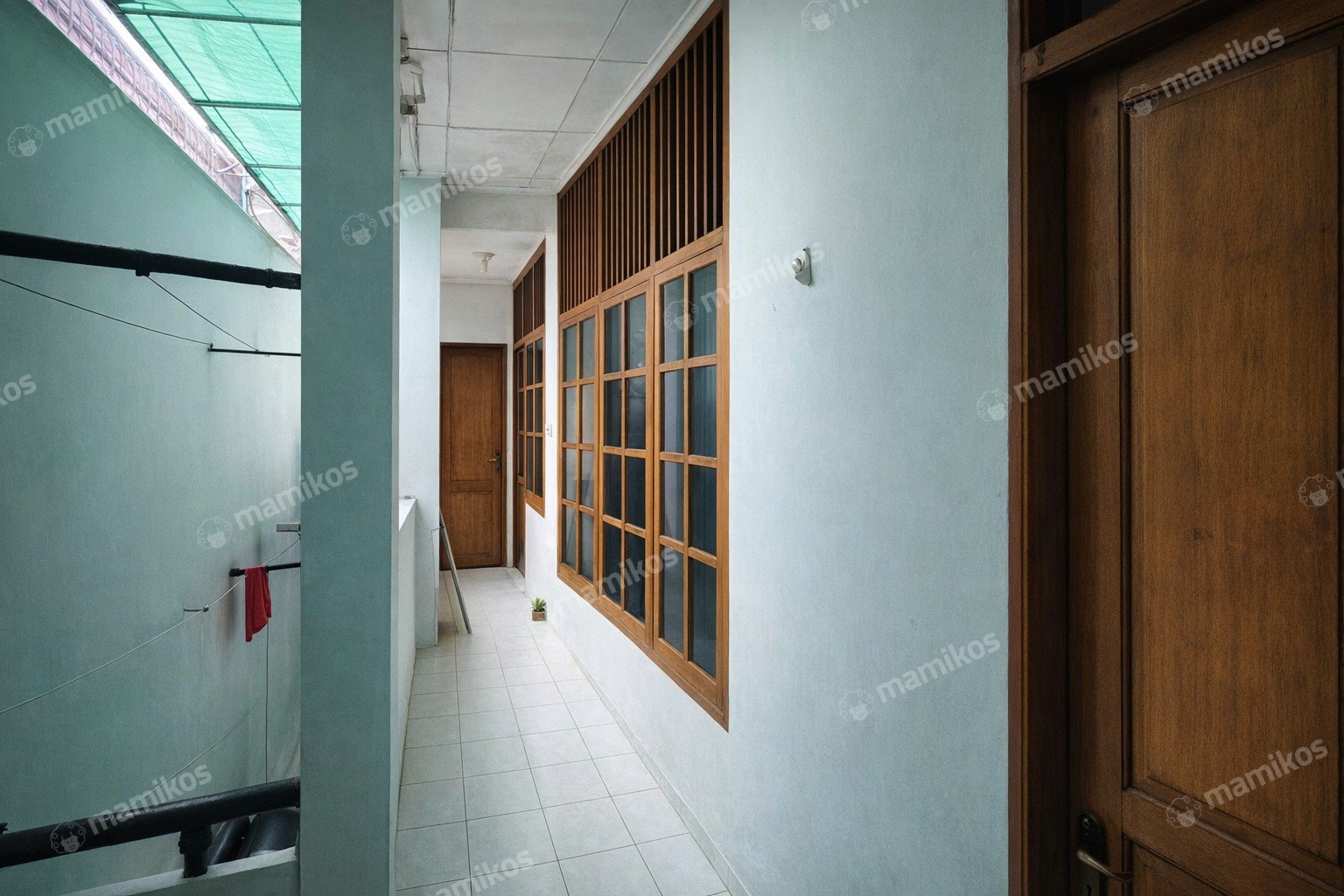 Rumah Sertifikat HGB 9 Kamar Tidur 8 Kamar Mandi Cawang Jakarta Timur - Photo 2