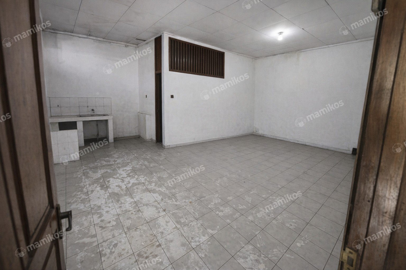 Rumah Sertifikat HGB 9 Kamar Tidur 8 Kamar Mandi Cawang Jakarta Timur - Photo 3