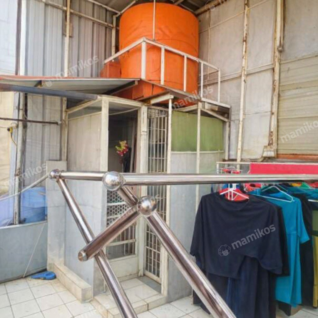Rumah Sertifikat SHM 3 Kamar Tidur 3 Kamar Mandi Pulo Gadung Jakarta Timur - Photo 4