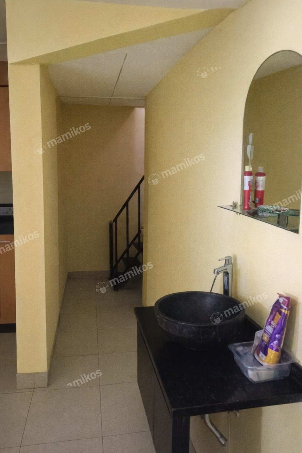 Rumah Sertifikat SHM 3 Kamar Tidur 3 Kamar Mandi Metland Menteng Jakarta Timur - Photo 4