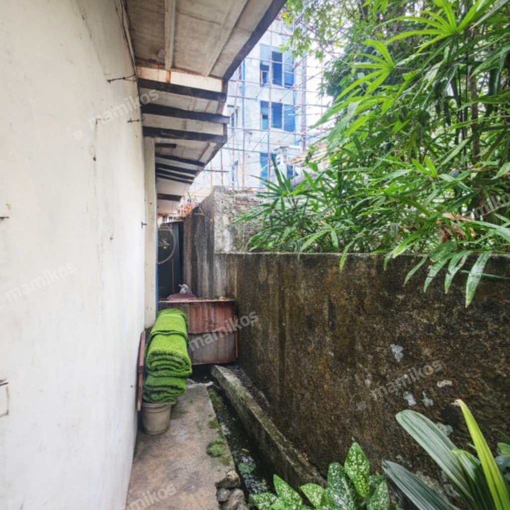 Rumah Sertifikat SHM 4 Kamar Tidur 2 Kamar Mandi Gandaria Jakarta Selatan - Photo 5