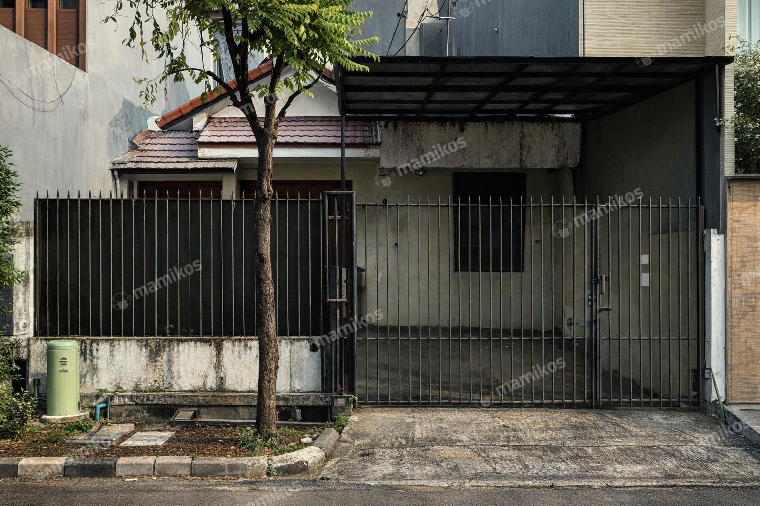 Rumah Sertifikat SHM 2 Kamar Tidur 2 Kamar Mandi Permata Buana Jakarta Barat