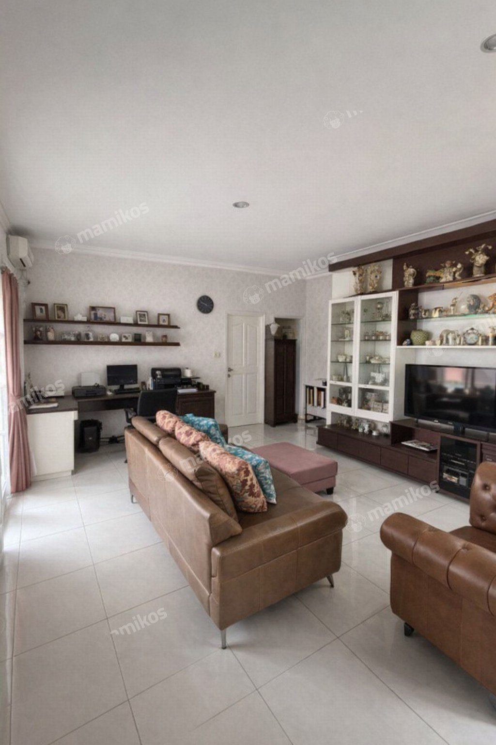 Rumah Sertifikat SHM 4 Kamar Tidur 4 Kamar Mandi Cibubur Jakarta Timur - Photo 3