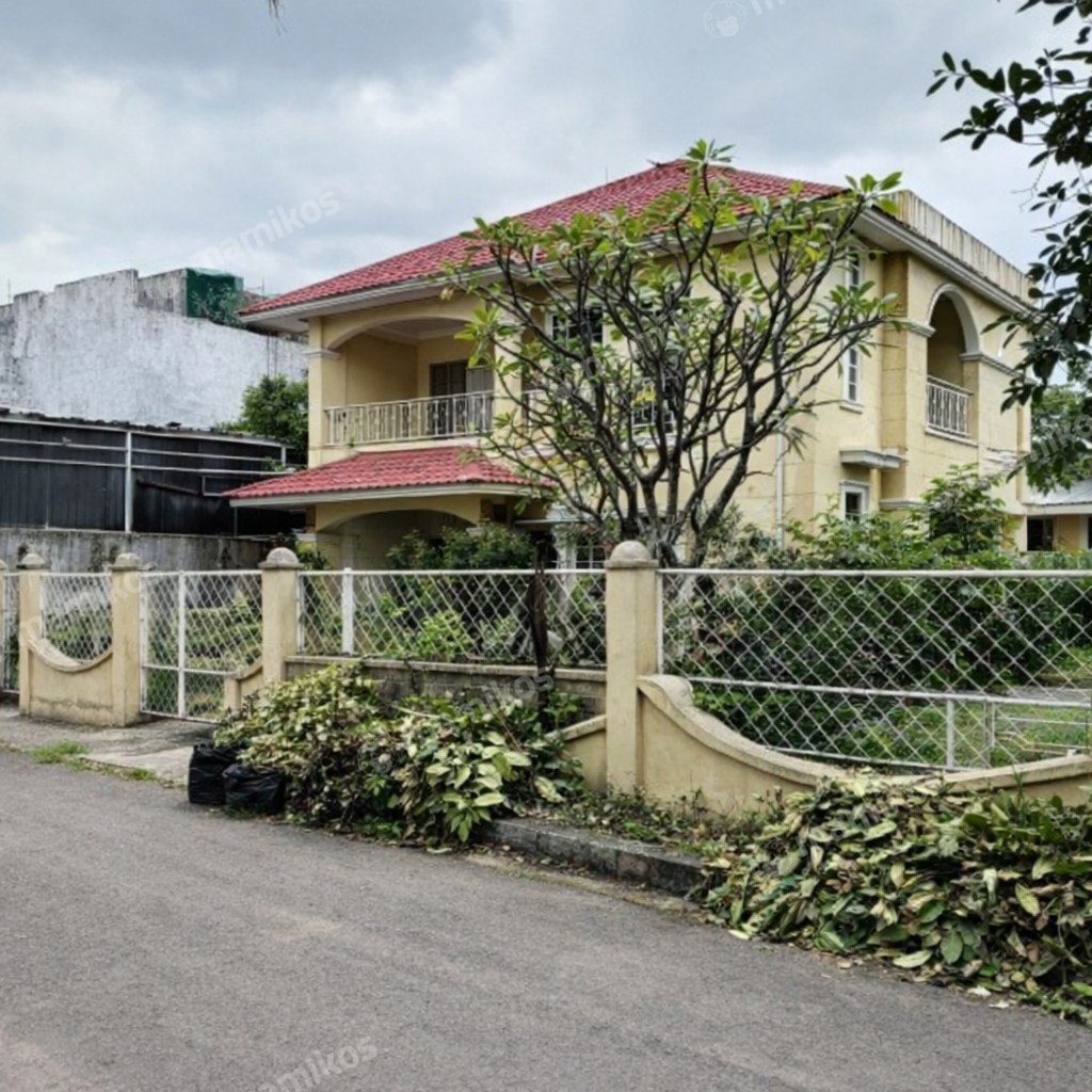 Rumah Sertifikat SHM 4 Kamar Tidur 3 Kamar Mandi Kedoya Selatan Jakarta Barat - Photo 2