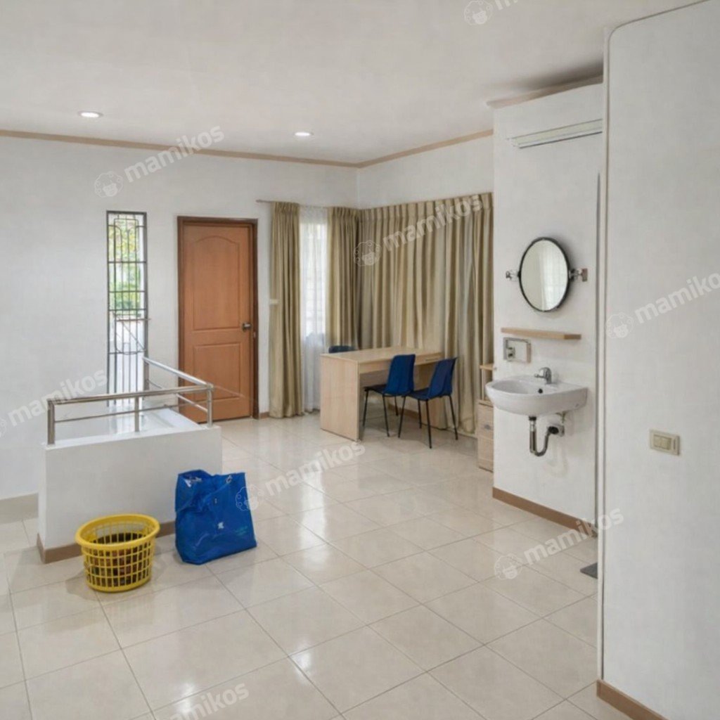 Rumah Sertifikat SHM 4 Kamar Tidur 2 Kamar Mandi Semanan Jakarta Barat - Photo 3