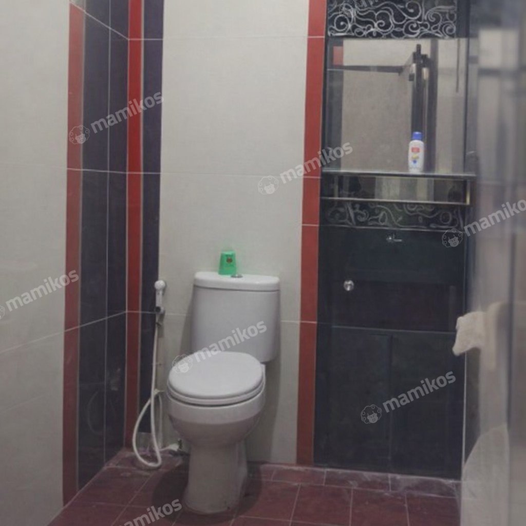 Rumah Sertifikat SHM 7 Kamar Tidur 7 Kamar Mandi Taman Meruya Jakarta Barat - Photo 4