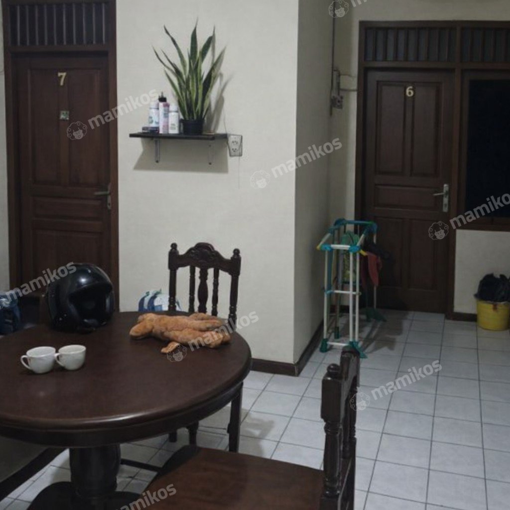 Rumah Sertifikat HGB 15 Kamar Tidur 6 Kamar Mandi Tanjung Duren Jakarta Barat - Photo 5