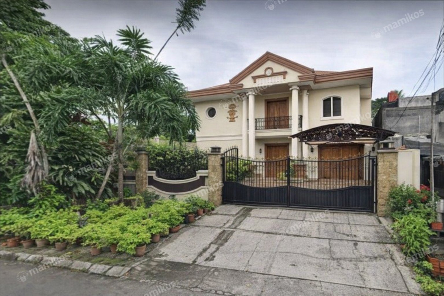 Rumah Sertifikat SHM 6 Kamar Tidur 6 Kamar Mandi Kebon Jeruk Jakarta Barat - Photo 2