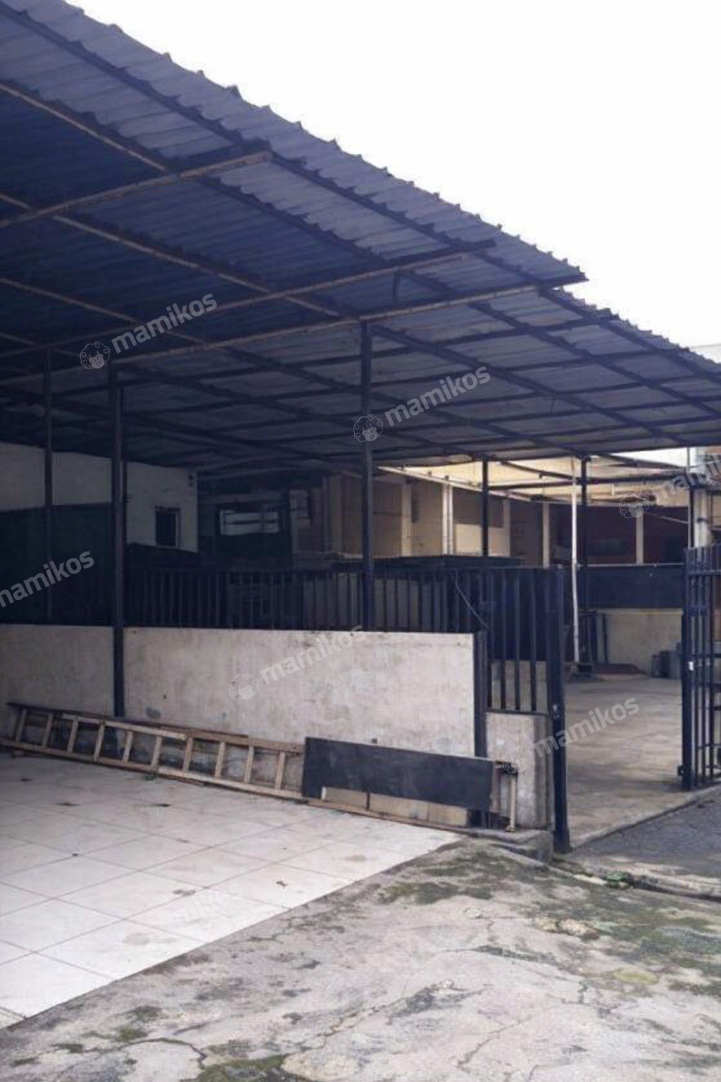 Rumah Sertifikat HGB 3 Kamar Tidur 2 Kamar Mandi Buaran Jakarta Timur - Photo 2