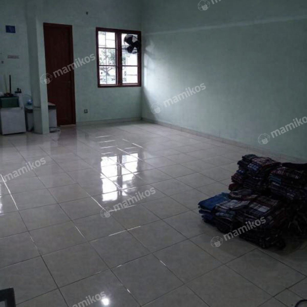 Rumah Sertifikat SHM 3 Kamar Tidur 4 Kamar Mandi Kebon Jeruk Jakarta Barat - Photo 3
