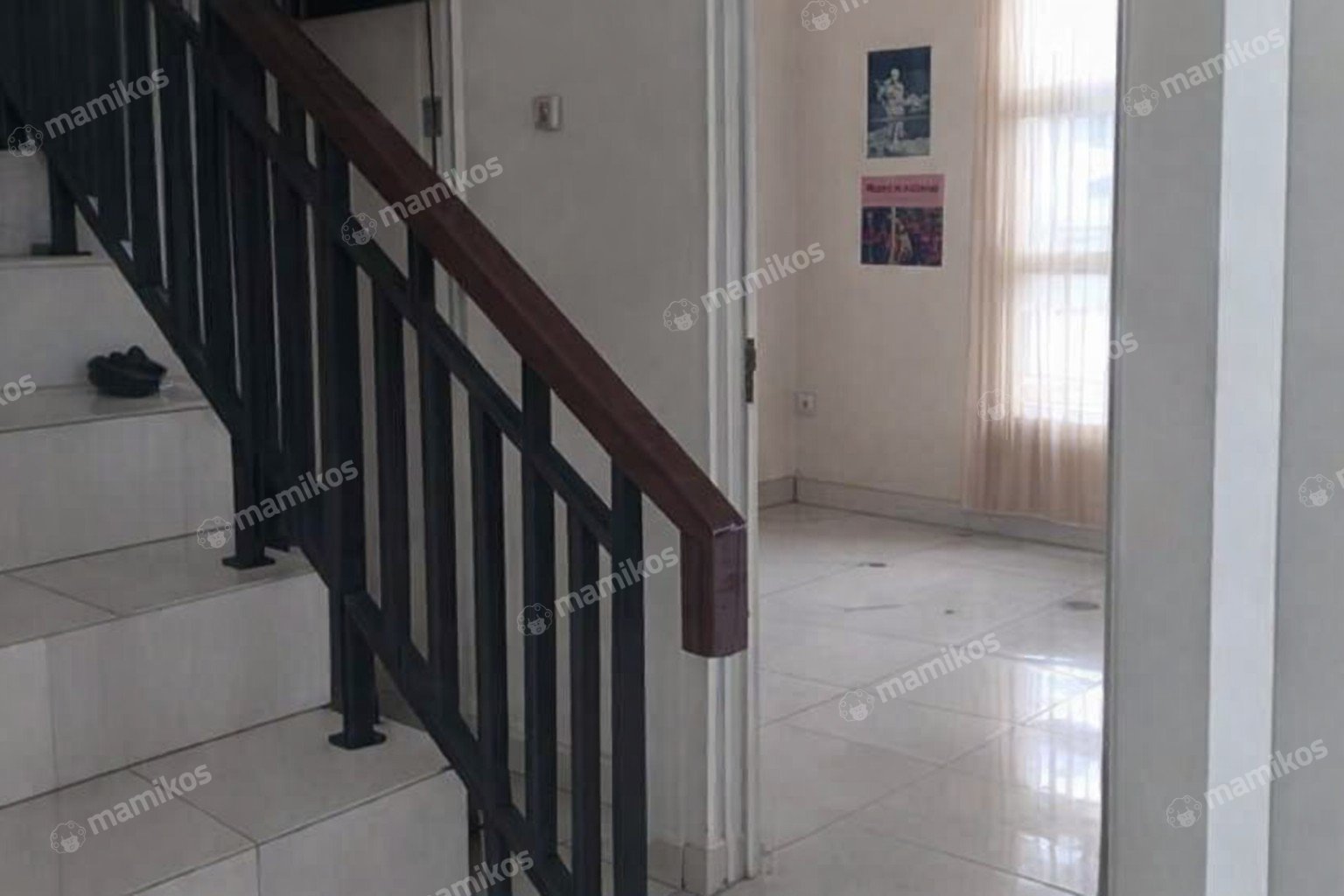 Rumah Sertifikat SHM 3 Kamar Tidur 3 Kamar Mandi Metland Menteng Jakarta Timur