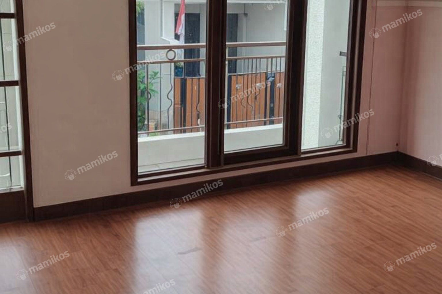 Rumah 4KT 2KM Metland Puri Jakarta Barat