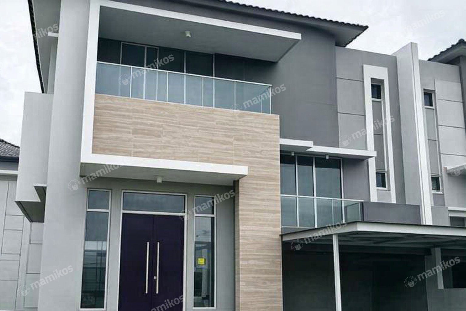 Rumah Sertifikat HGB 4 Kamar Tidur 4 Kamar Mandi Golf Island Jakarta Utara