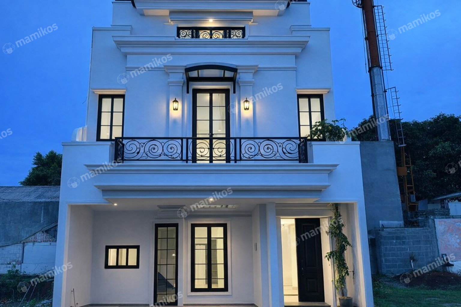 Rumah Sertifikat SHM 5 Kamar Tidur 5 Kamar Mandi Cibubur Jakarta Timur