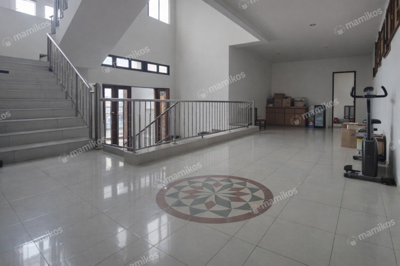 Rumah 7 Kamar Tidur 5 Kamar Mandi 2 Lantai Kebon Jeruk Jakarta Barat - Photo 3