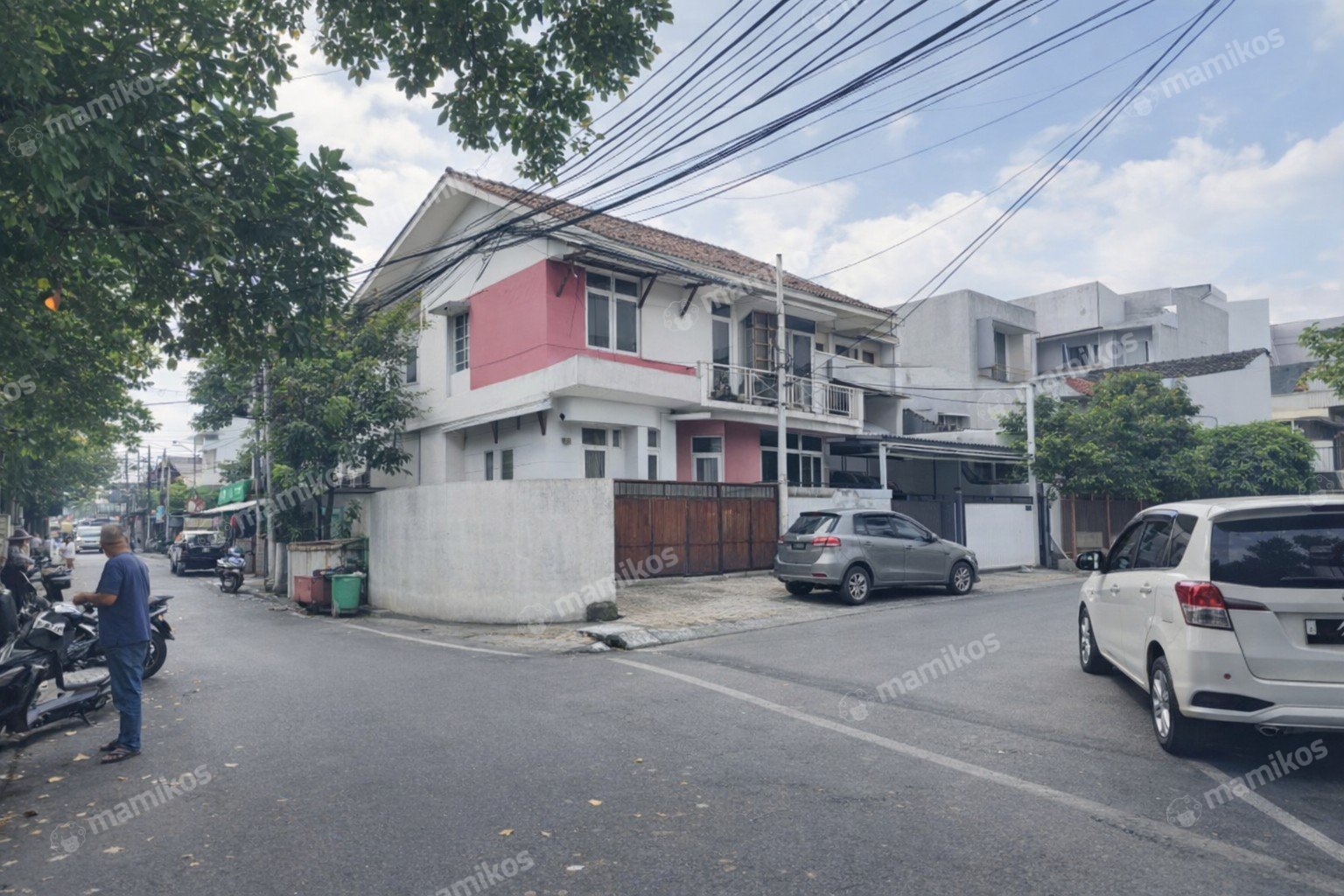 Rumah 7 Kamar Tidur 5 Kamar Mandi 2 Lantai Kebon Jeruk Jakarta Barat - Photo 5