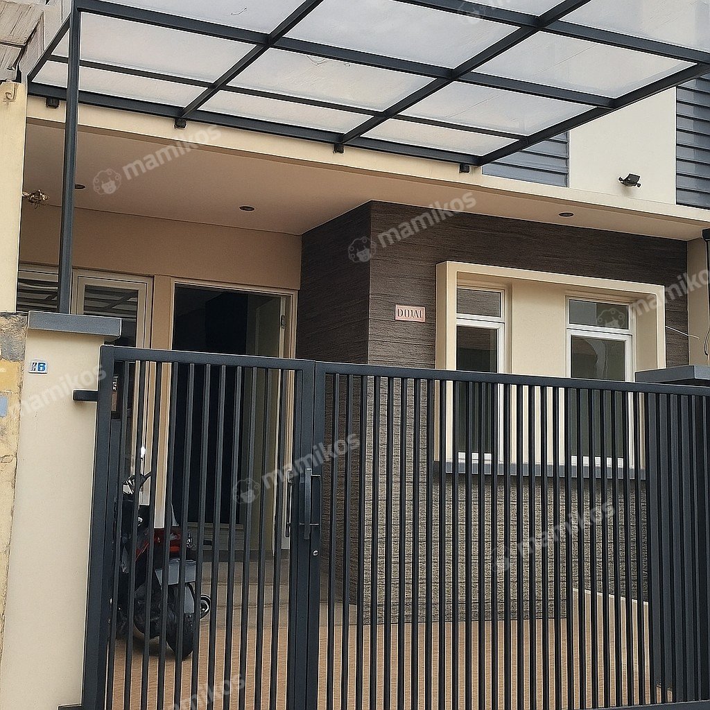 Rumah Sertifikat SHM 5 Kamar Tidur 3 Kamar Mandi Taman Ratu Jakarta Barat