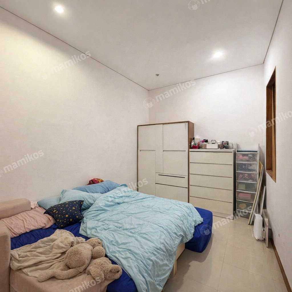 Rumah Sertifikat SHM 4 Kamar Tidur 3 Kamar Mandi Tebet Jakarta Selatan - Photo 3