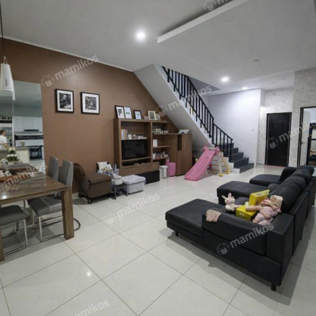 Rumah Sertifikat SHM 5 Kamar Tidur 4 Kamar Mandi Taman Surya Jakarta Barat - Photo 5