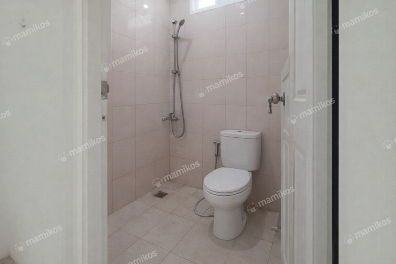 Rumah Sertifikat SHM 4 Kamar Tidur 4 Kamar Mandi Tebet Jakarta Selatan - Photo 3