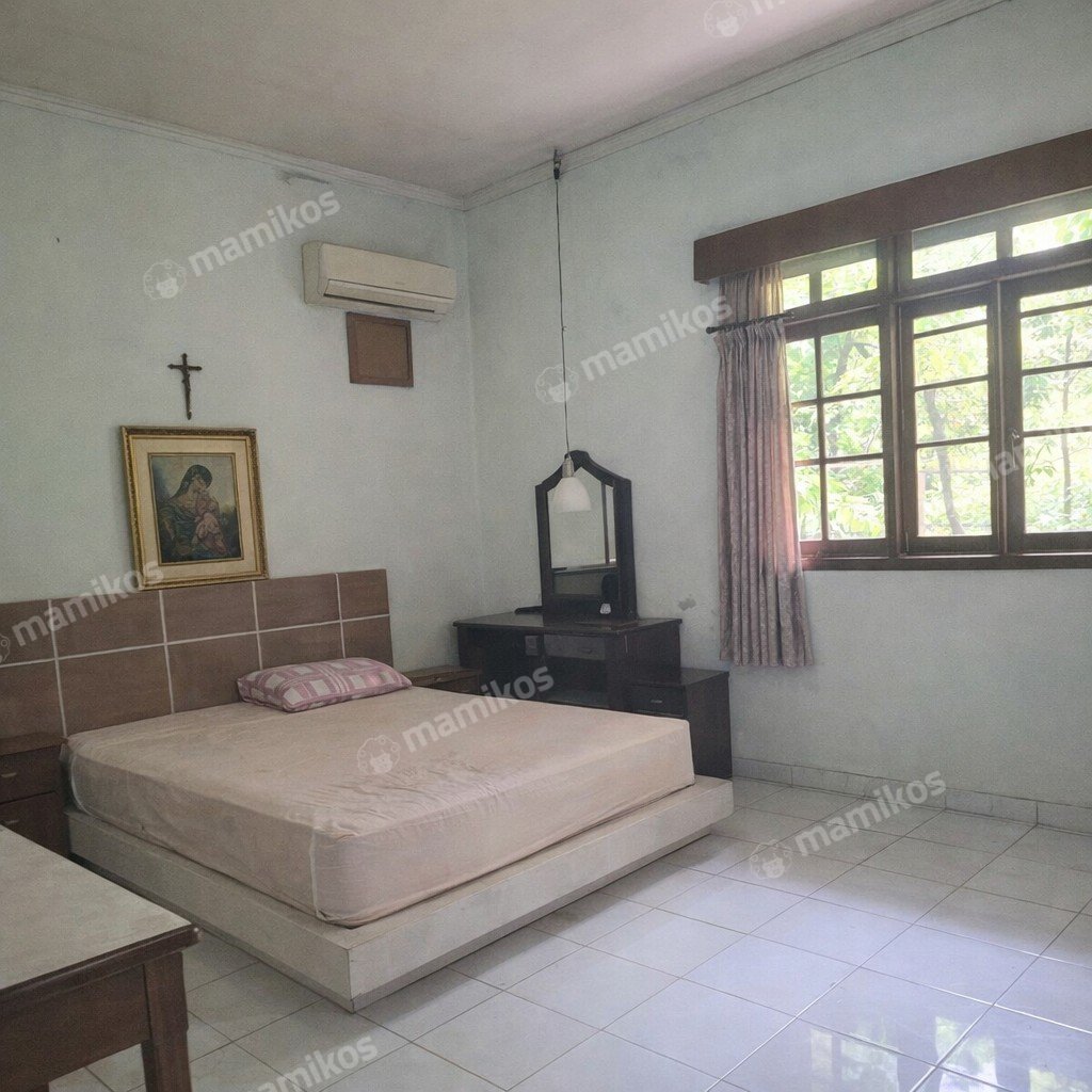 Rumah Sertifikat SHM 5 Kamar Tidur 5 Kamar Mandi Cilandak Jakarta Selatan - Photo 5