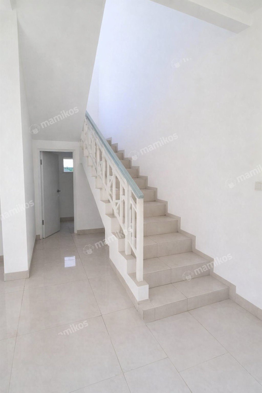 Rumah Sertifikat SHM 4 Kamar Tidur 3 Kamar Mandi Jakarta Garden City Jakarta Timur - Photo 5