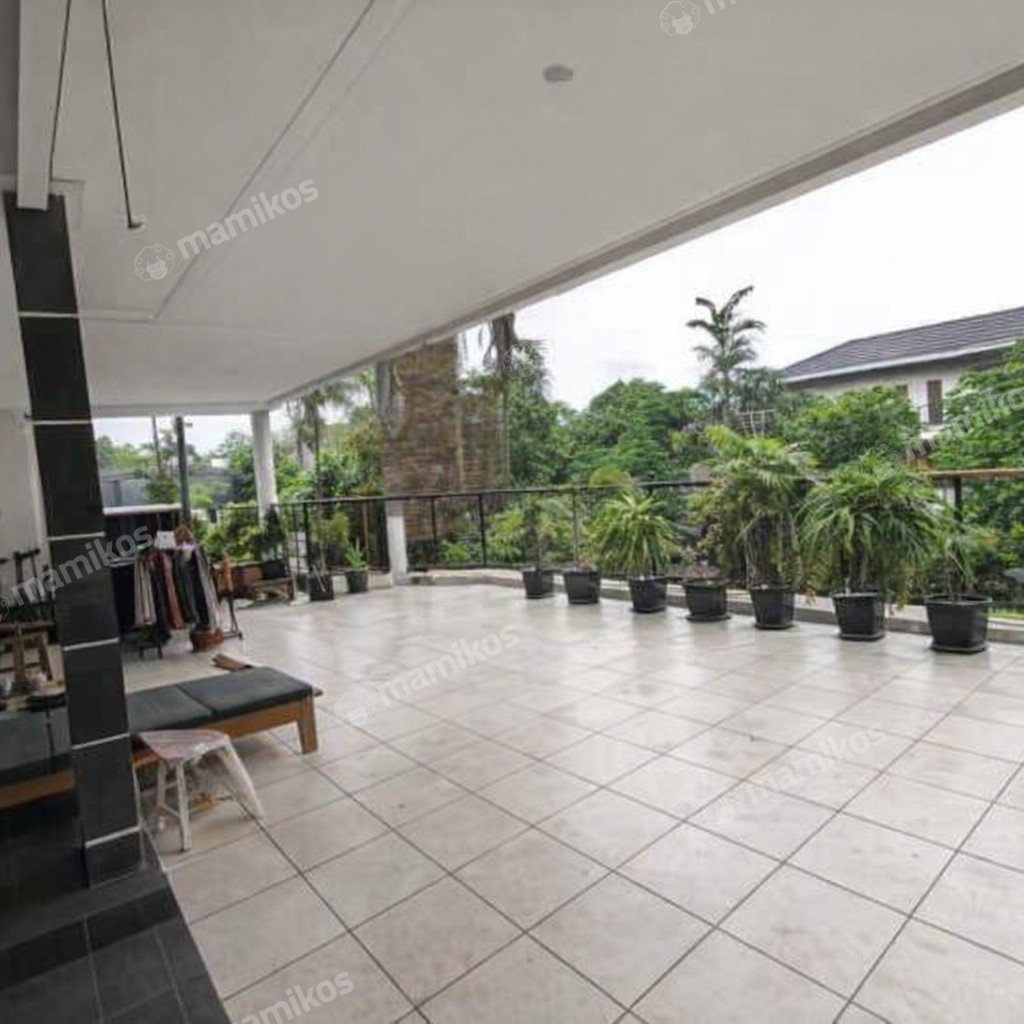 Rumah Sertifikat SHM 5 Kamar Tidur 4 Kamar Mandi Cakung Jakarta Timur - Photo 3