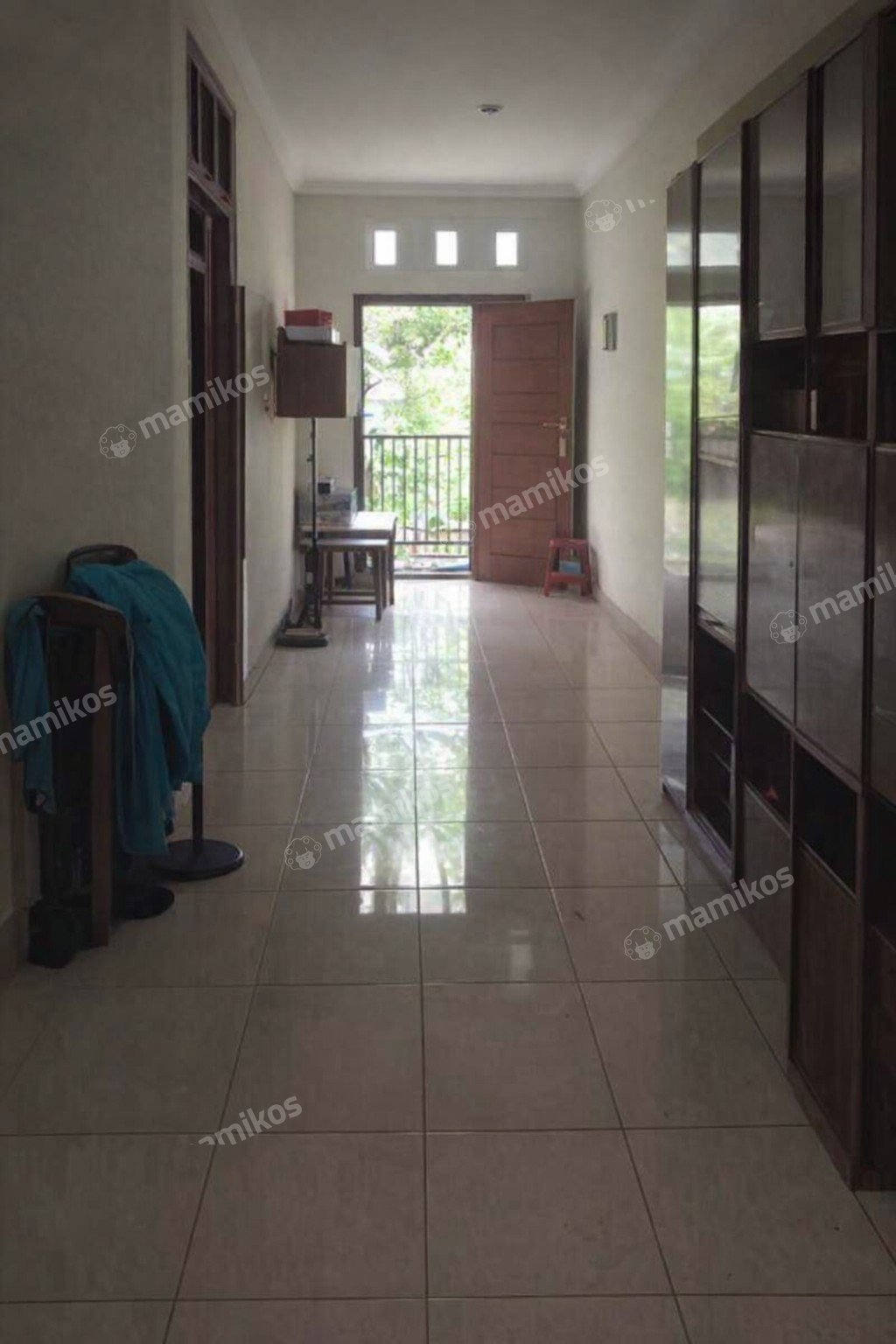 Rumah Sertifikat SHM 5 Kamar Tidur 5 Kamar Mandi Pulomas Jakarta Timur - Photo 3
