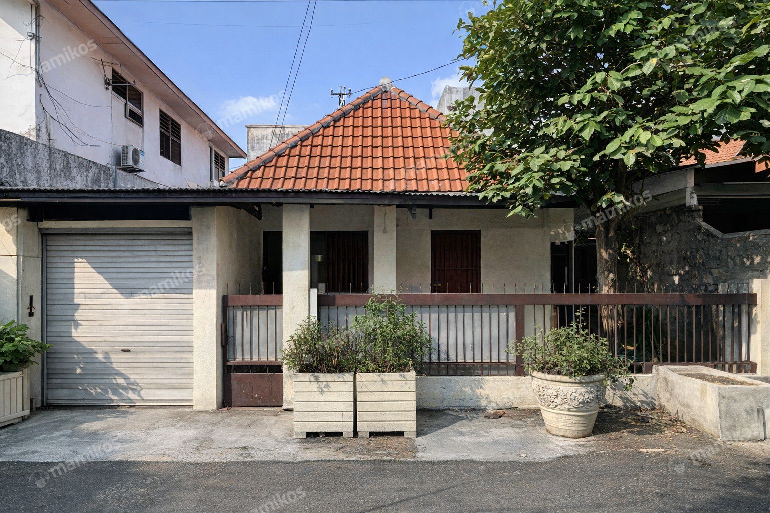 Rumah 4 Kamar Tidur 2 Kamar Mandi Kayu Putih Jakarta Timur