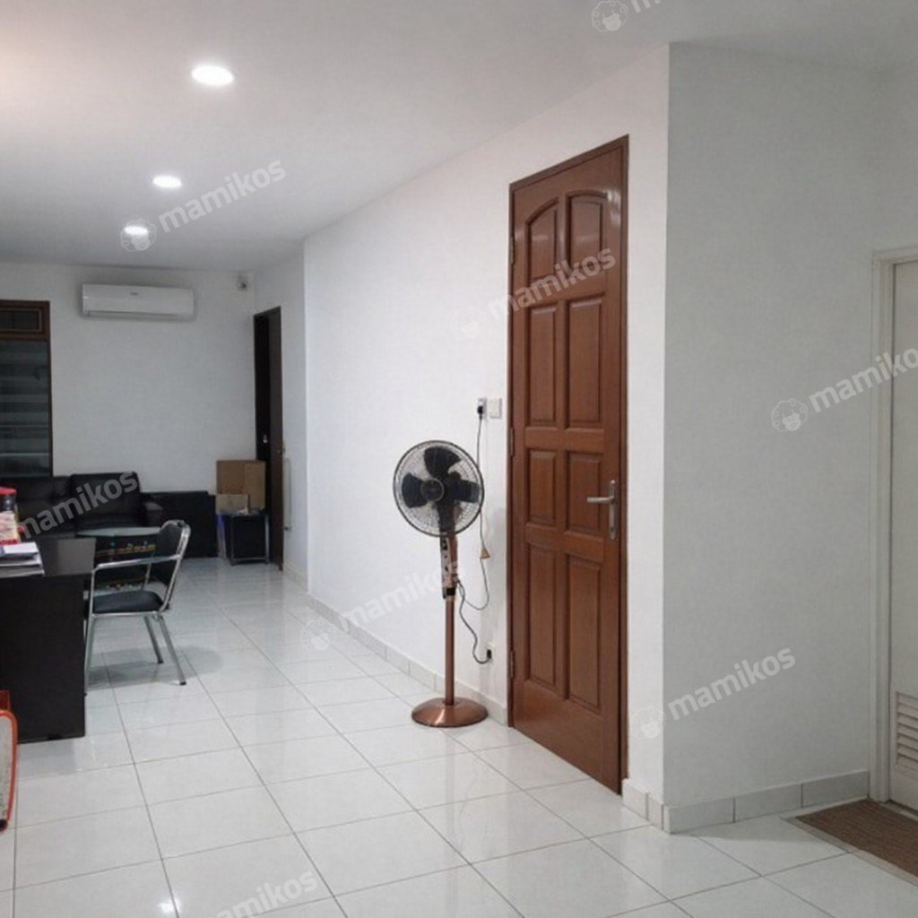 Rumah Sertifikat SHM 3 Kamar Tidur 2 Kamar Mandi Kelapa Gading Jakarta Utara - Photo 2
