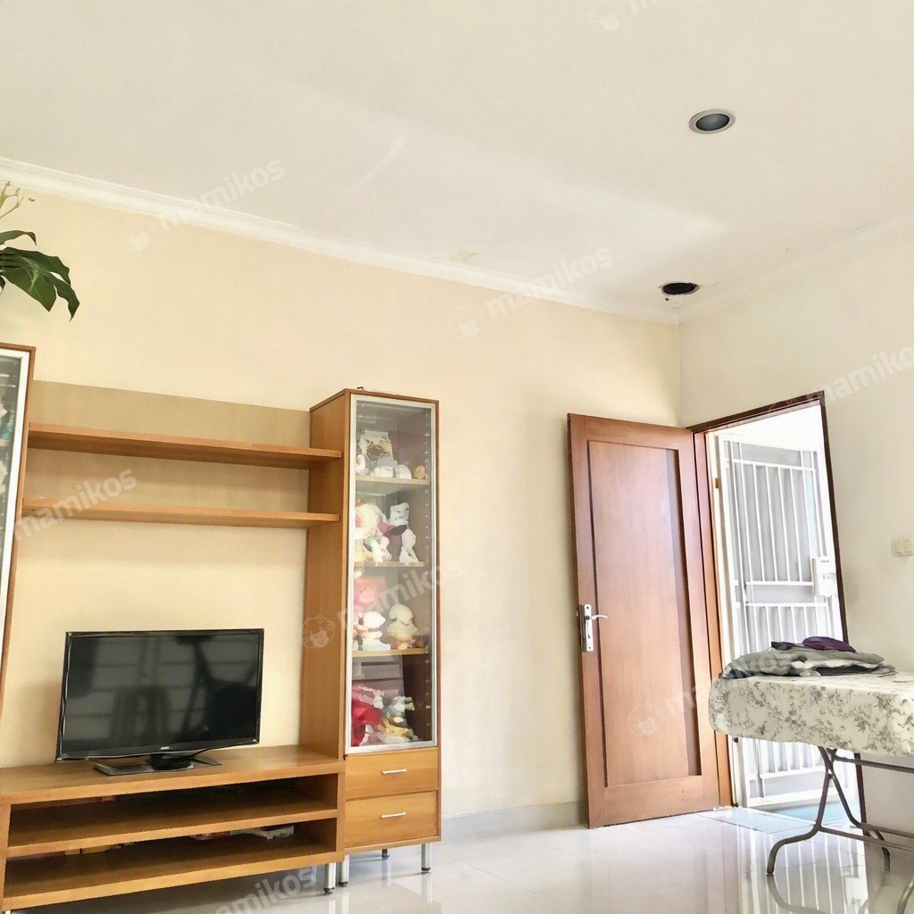 Rumah Sertifikat SHM 7 Kamar Tidur 8 Kamar Mandi Pluit Jakarta Utara - Photo 2