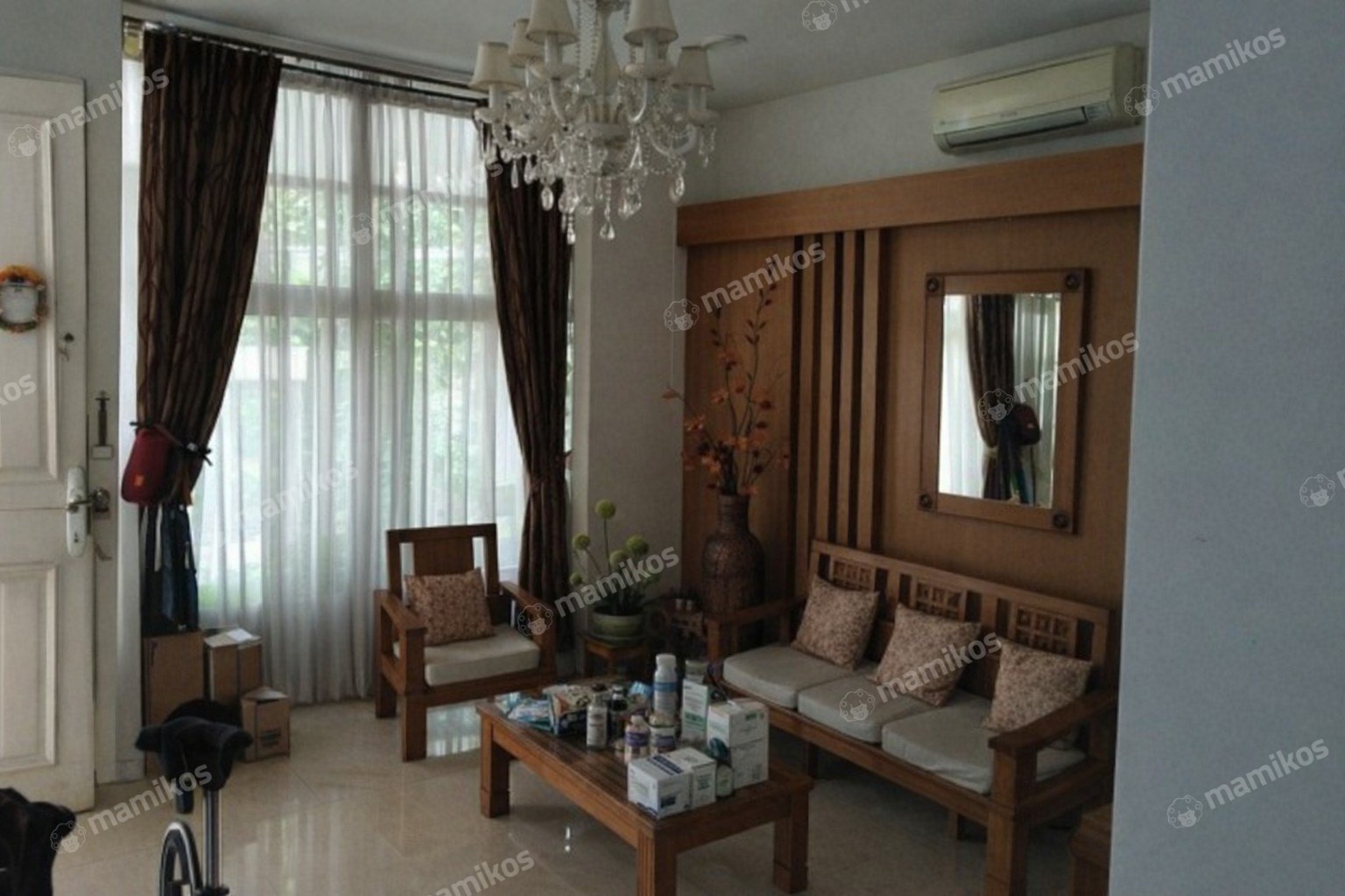 Rumah Sertifikat SHM 5 Kamar Tidur 5 Kamar Mandi Pondok Indah Jakarta Selatan