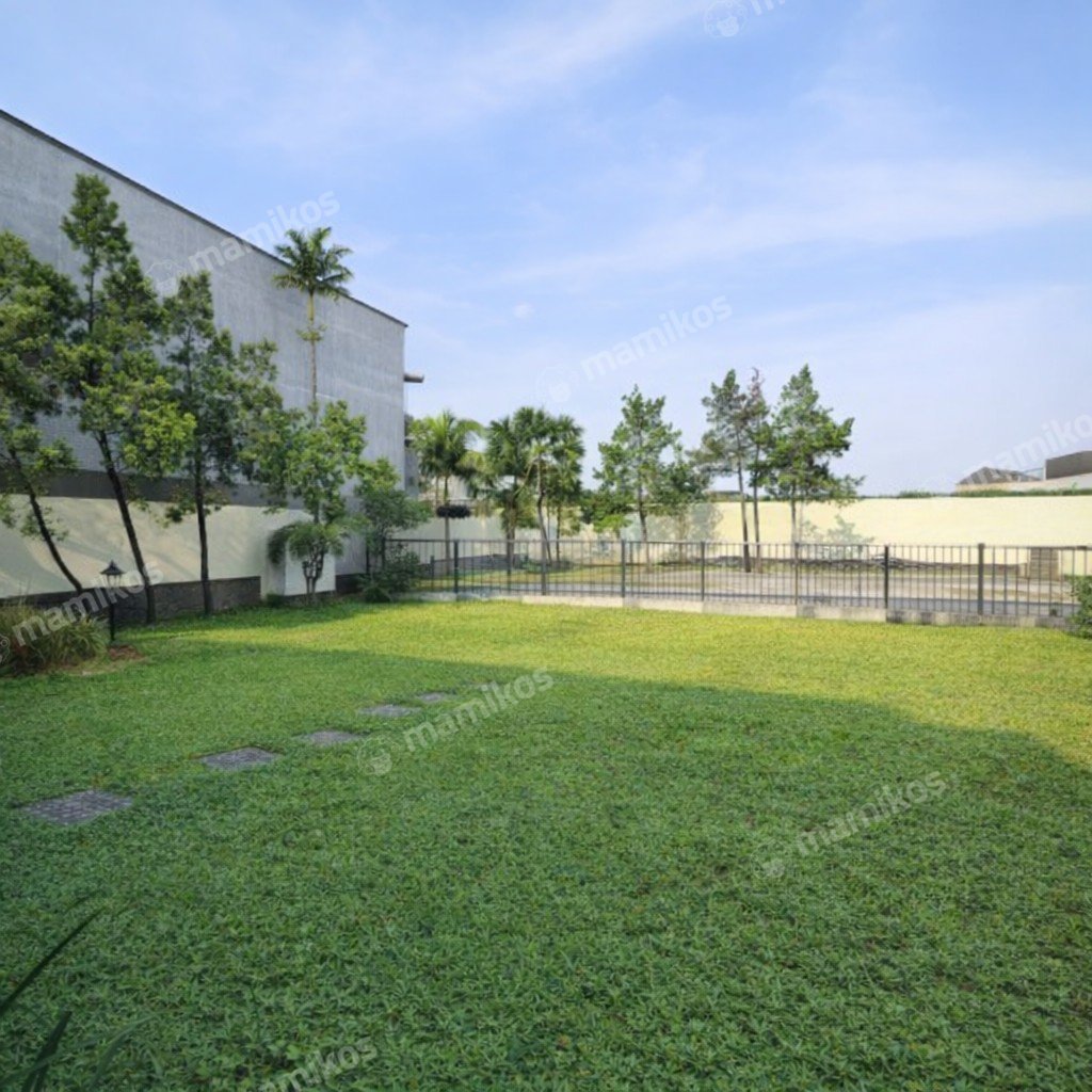 Rumah Sertifikat SHM 6 Kamar Tidur 5 Kamar Mandi Kemang Jakarta Selatan - Photo 5