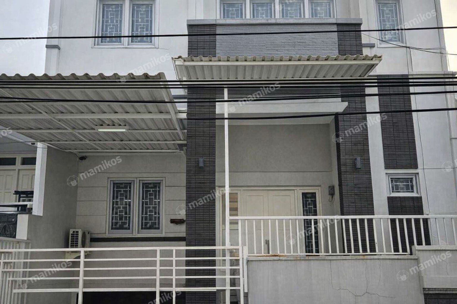 Rumah Sertifikat SHM 4 Kamar Tidur 3 Kamar Mandi Kelapa Gading Jakarta Utara