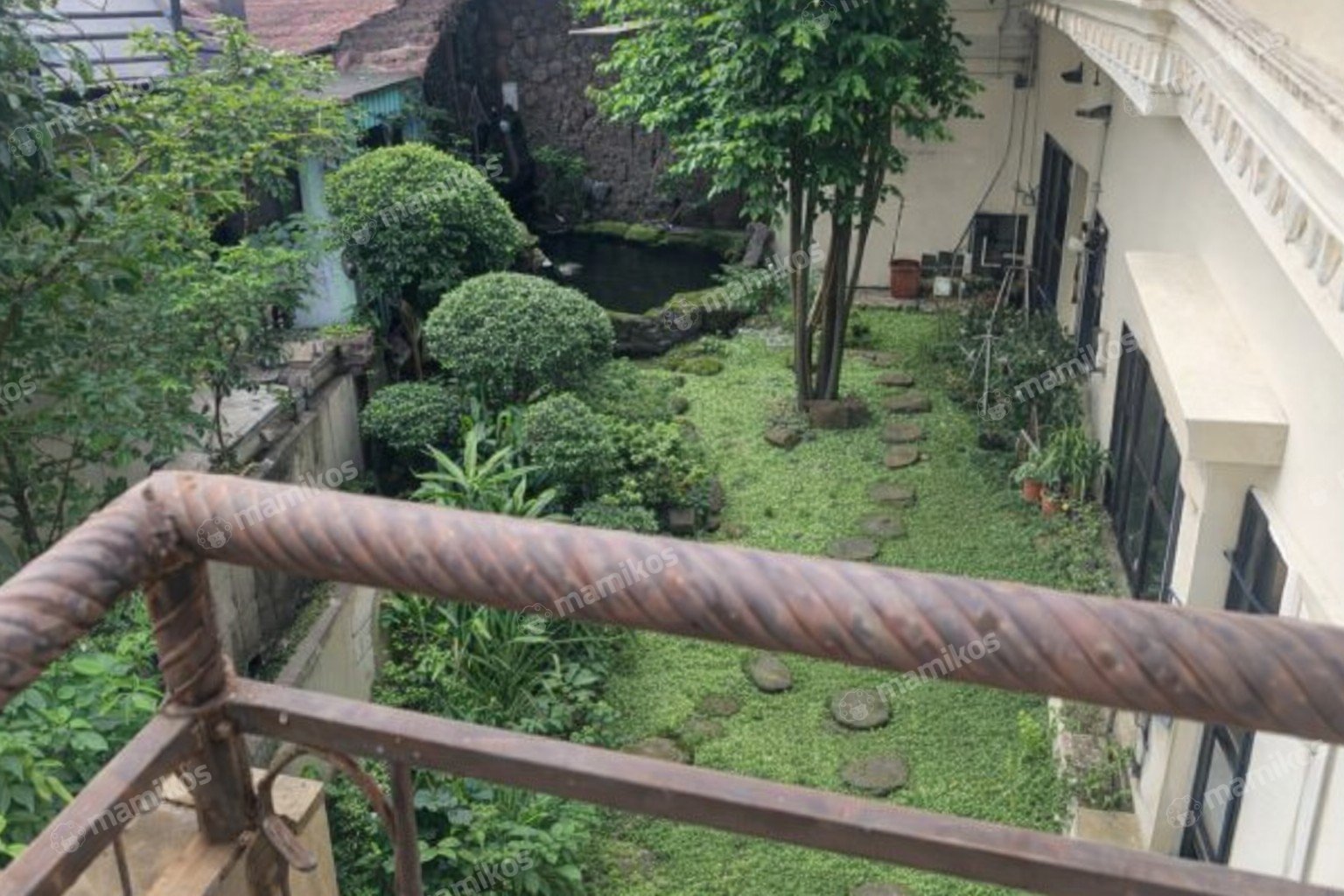 Rumah Sertifikat SHM 7 Kamar Tidur 7 Kamar Mandi Kebon Jeruk Jakarta Barat - Photo 3