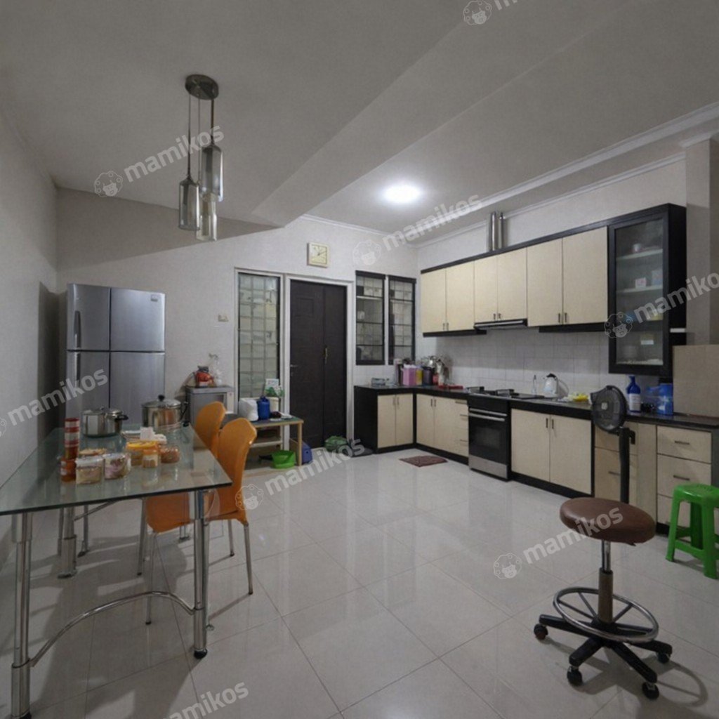 Rumah Sertifikat SHM 4 Kamar Tidur 4 Kamar Mandi Jembatan Dua Jakarta Barat - Photo 2