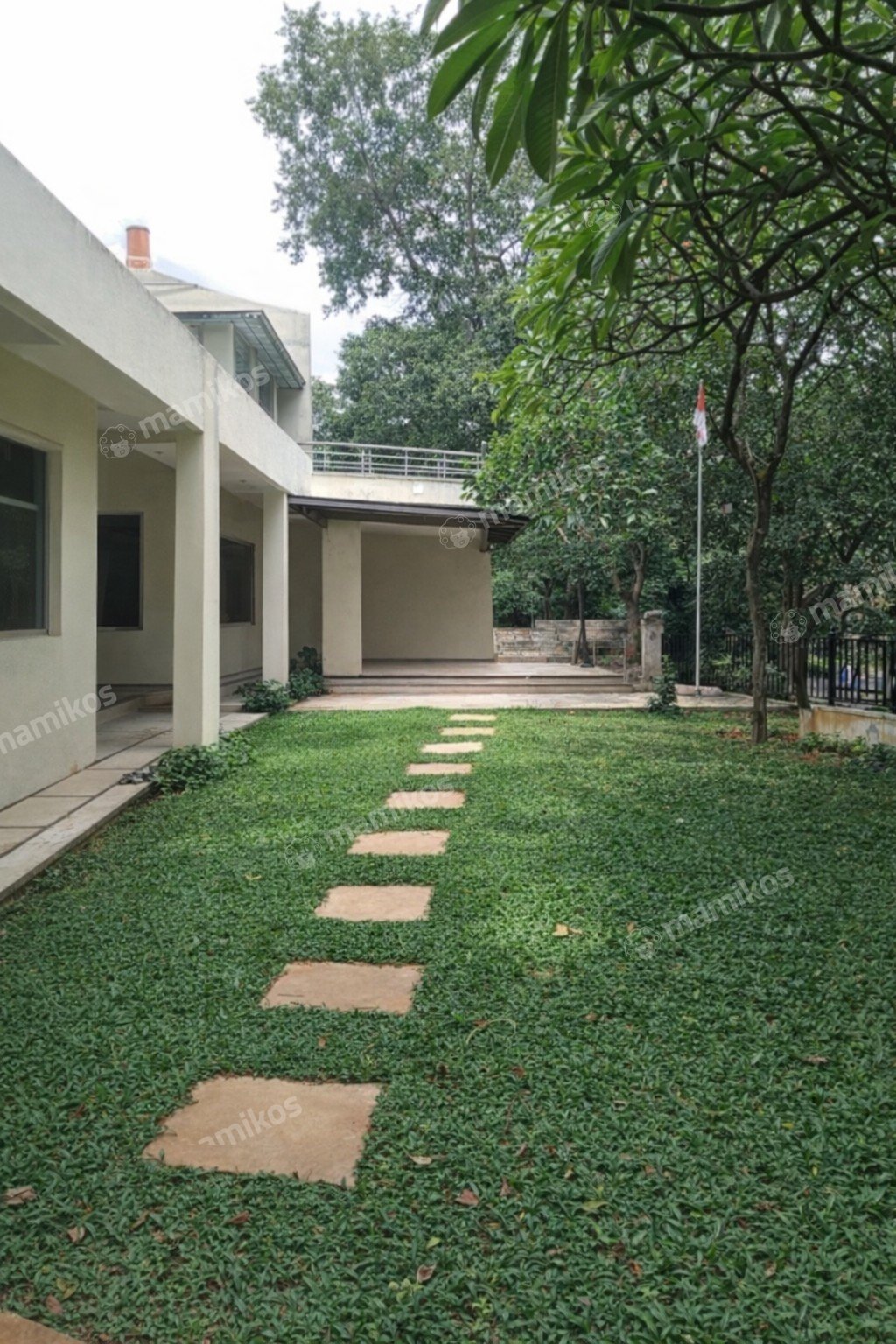 Rumah Sertifikat SHM 5 Kamar Tidur 3 Kamar Mandi Kebayoran Baru Jakarta Selatan - Photo 2