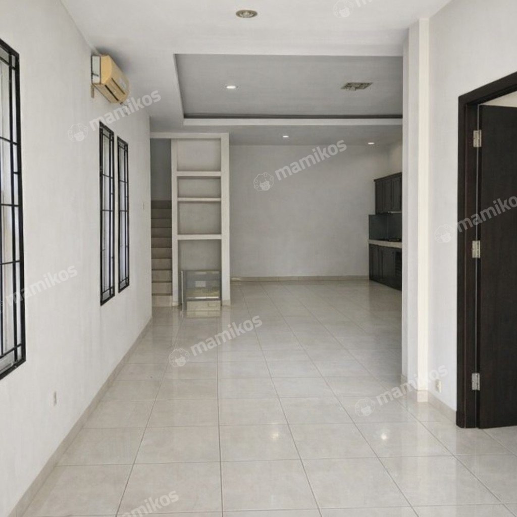 Rumah Sertifikat SHM 5 Kamar Tidur 4 Kamar Mandi Citra Garden Jakarta Barat - Photo 2
