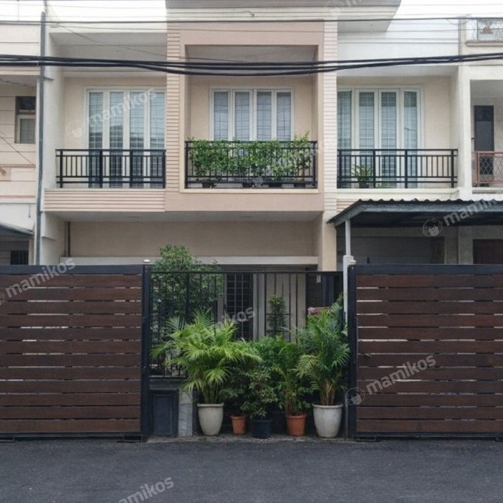 Rumah Sertifikat SHM 4 Kamar Tidur 3 Kamar Mandi Kelapa Gading Jakarta Utara